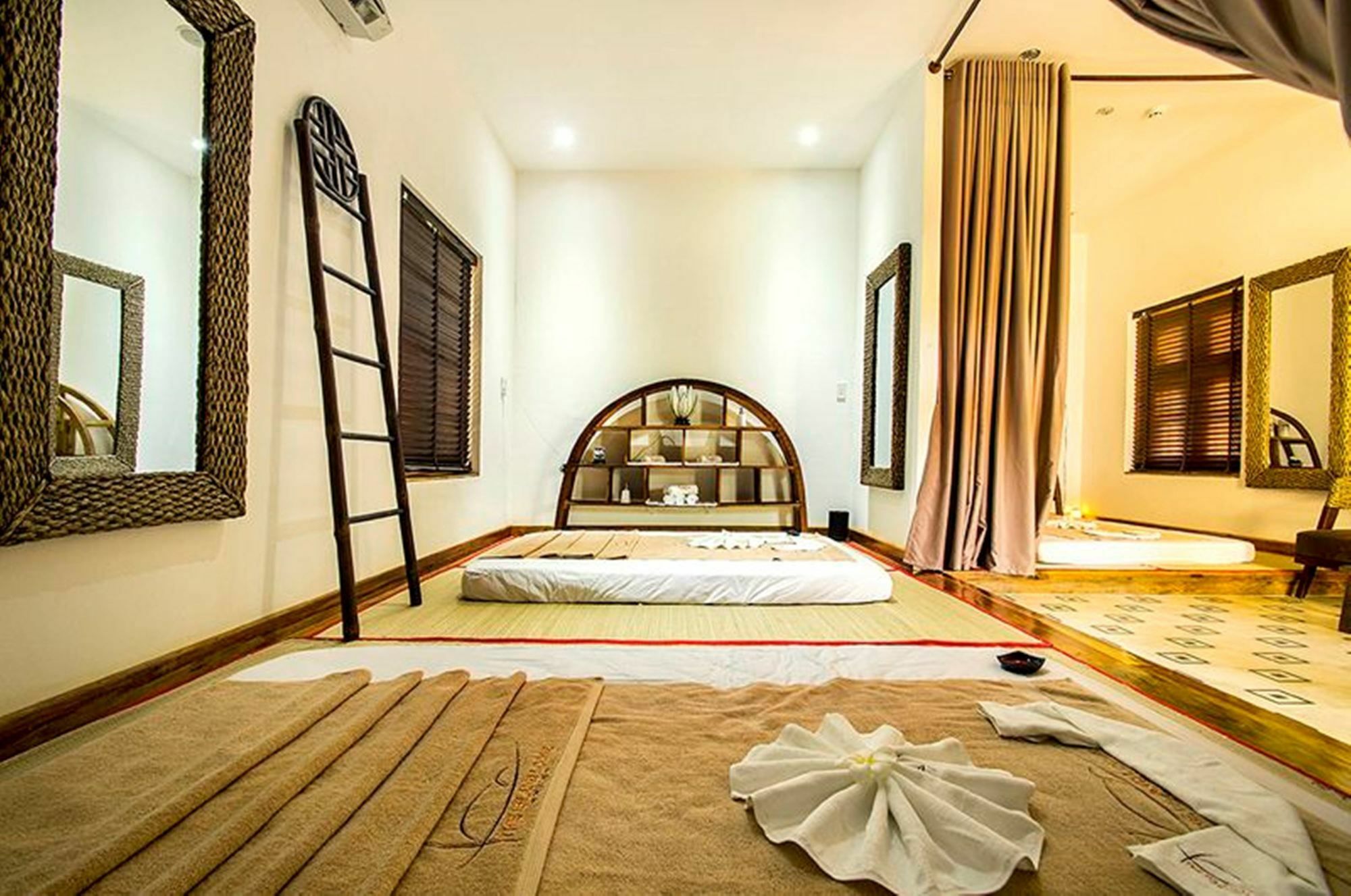 The Island Lodge Mỹ Tho Exterior photo