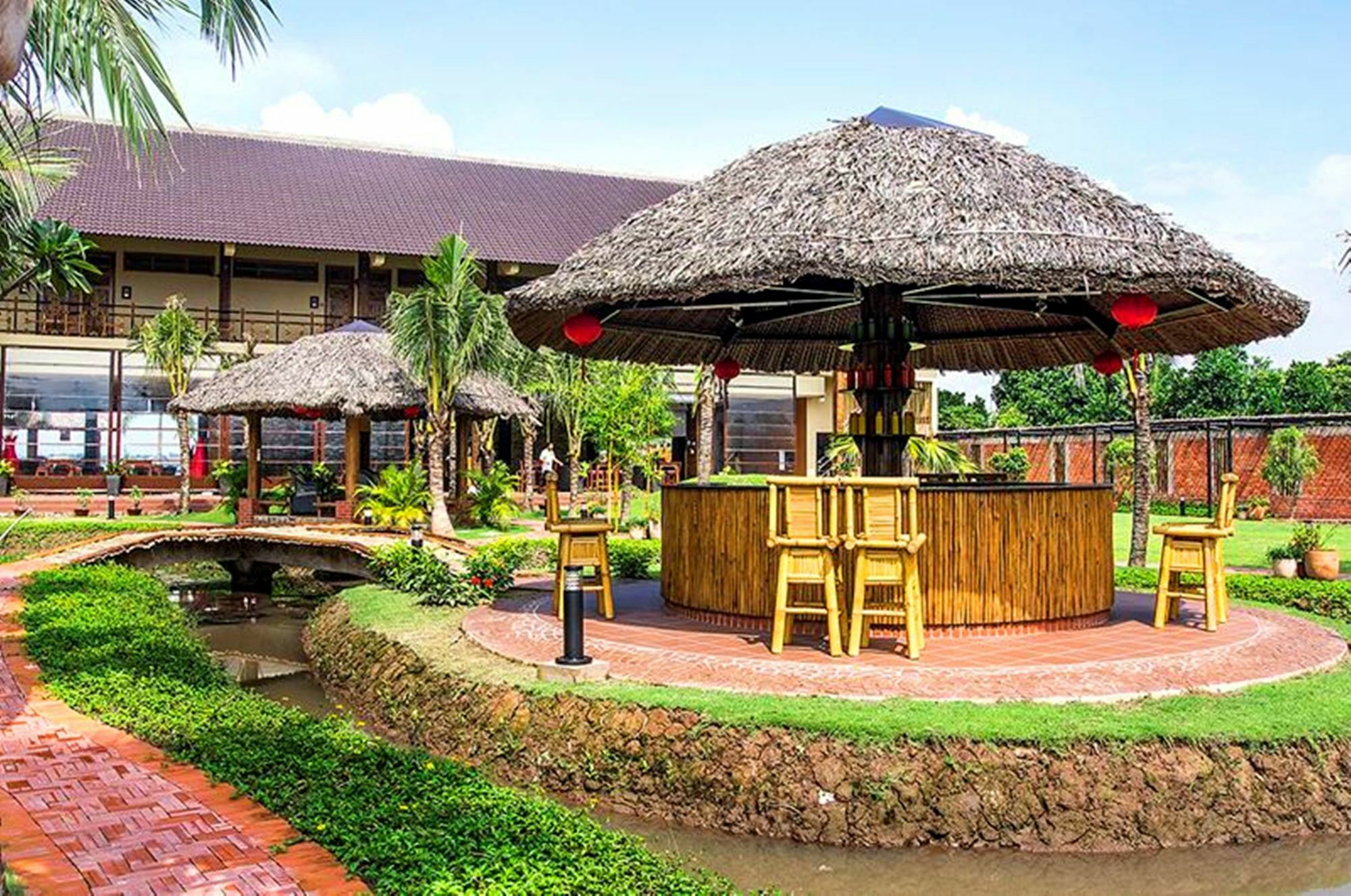 The Island Lodge Mỹ Tho Exterior photo